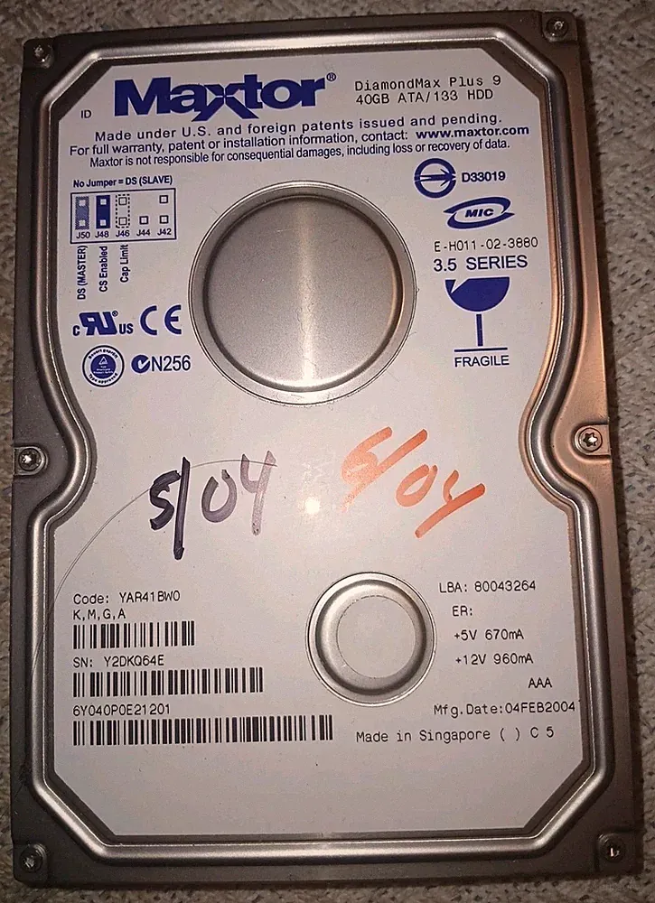 Maxtor DiamondMax Plus 9 Ultra ATA/133 7200RPM 40GB 3.5" Y2SVBPYE