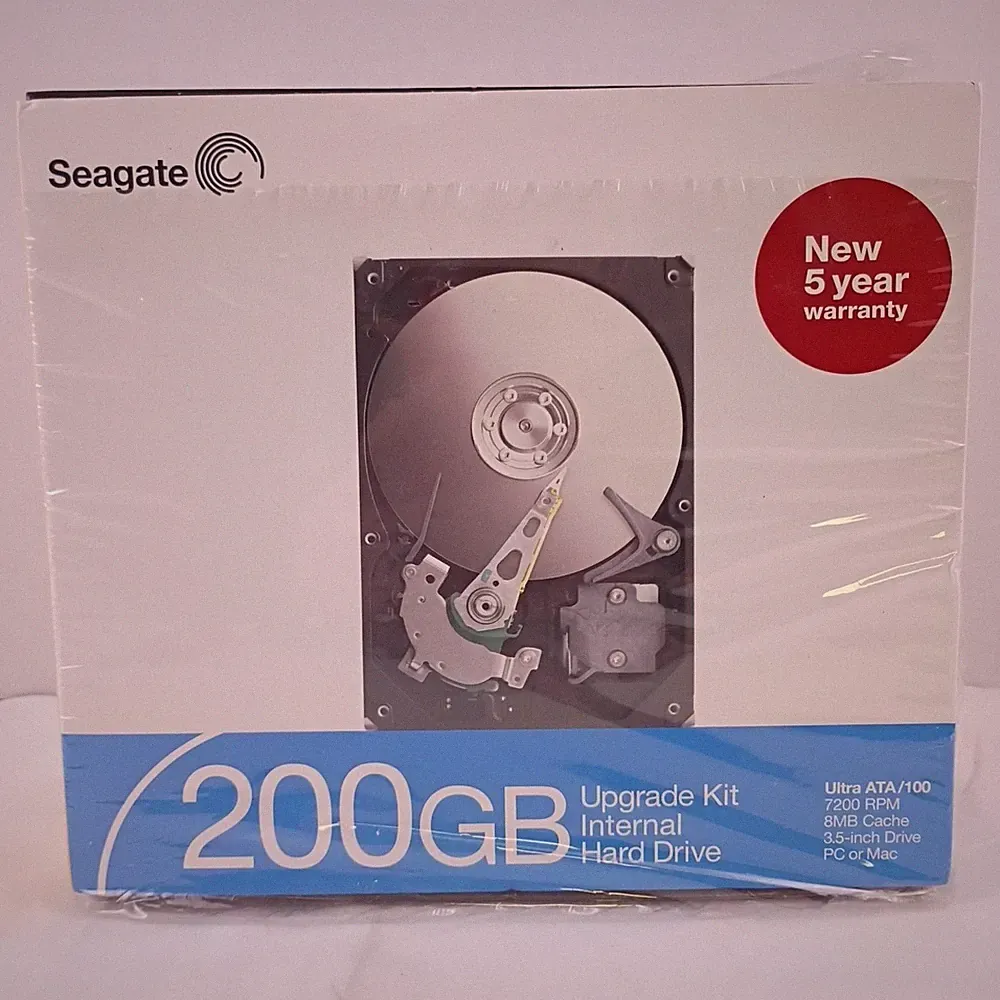 Seagate 200GB Upgrade Kit Internal Hard Drive Ultra ATA/100 7200 RPM 8MB Cache