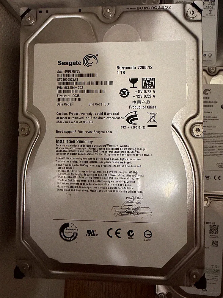 Seagate Barracuda 1TB,Internal,7200 RPM,3.5 inch (ST31000528AS) Hard Drive