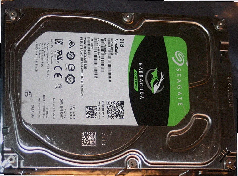 Seagate Barracuda 2TB, 3.5 inch, SATA 6gb/s Internal Hard Drive ST2000DM006