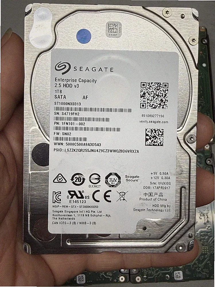 Seagate ST1000NX0313 Enterprise 1 TB 2.5" Internal Hard Drive 128mb Cache 7200rp