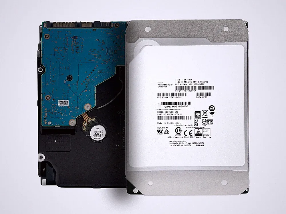 Toshiba 14TB MG07ACA14TE 256MB 7200RPM SATA 6.0Gb/s 3.5" Internal Enterprise HDD