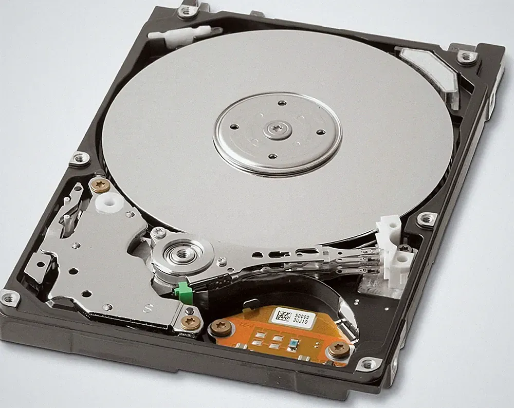 Toshiba 250GB SATA 7,200 rpm 16 MB Cache Hard Drive (MK2561GSYN)