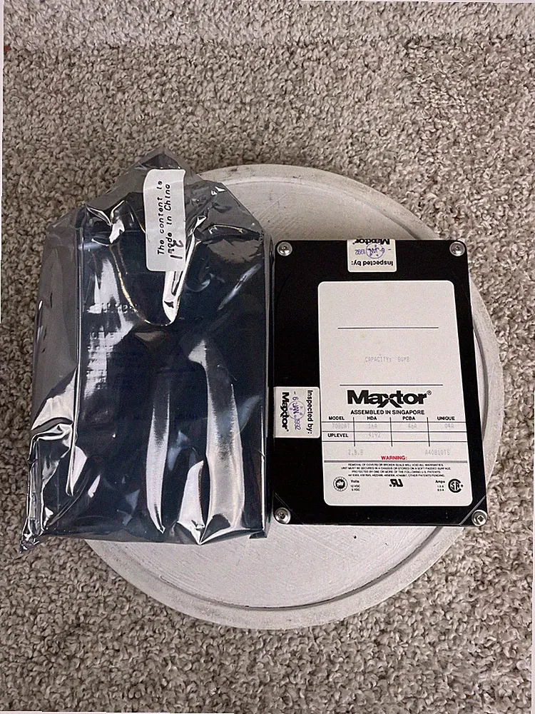 Vintage Maxtor 7080AT 80MB 16A IDE Hard Disk Drive